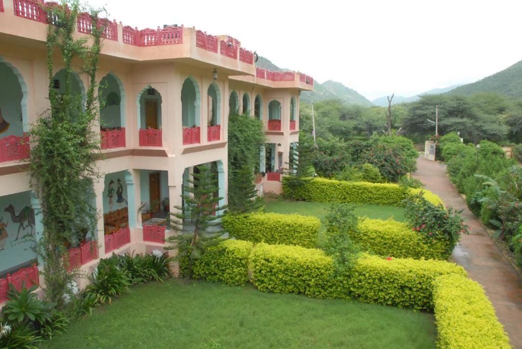 Pushkar Villas Resort Bagian luar foto