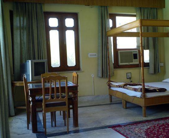 Pushkar Villas Resort Bagian luar foto